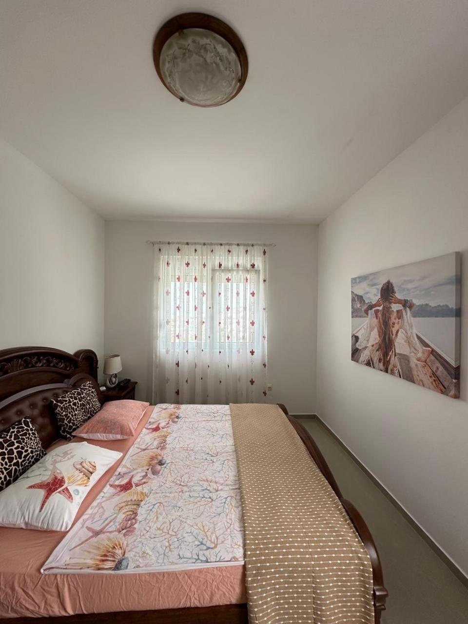 Villa Holiday Apartments بار المظهر الخارجي الصورة